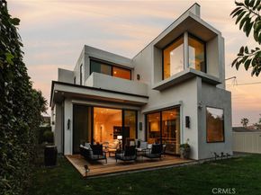 7200 Kentwood Avenue, Los Angeles CA 90045