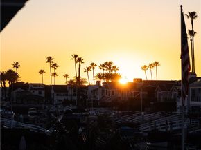 613 36th Street, Newport Beach CA 92663