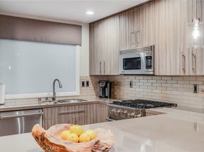 247 Calliope St, Laguna Beach CA 92651