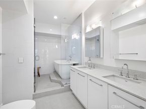 4151 Redwood Avenue #106, Los Angeles CA 90066