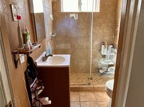 6147 Gundry, Long Beach CA 90805