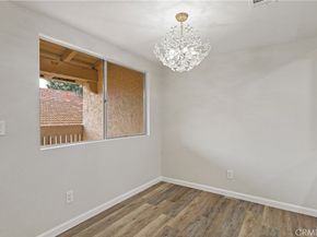 2352 Altisma 4, Carlsbad CA 92009