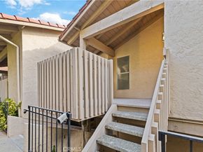 2352 Altisma 4, Carlsbad CA 92009