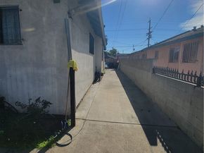 204 E Gage, Los Angeles CA 90003