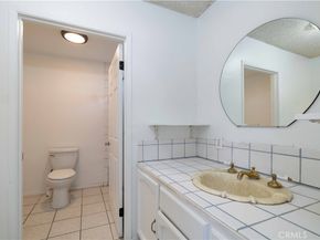 913 E 92nd, Los Angeles CA 90002