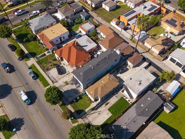 913 E 92nd, Los Angeles CA 90002