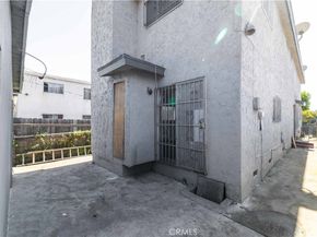 913 E 92nd, Los Angeles CA 90002