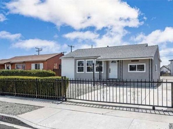 14433 S Cahita, Compton CA 90220