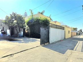1249 W 39th Street 2, Los Angeles CA 90037