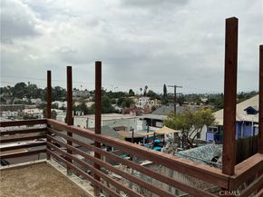 1947 Delta, Los Angeles CA 90026