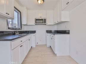 761 W 103rd, Los Angeles CA 90044