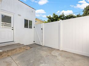 6612 2nd, Los Angeles CA 90043