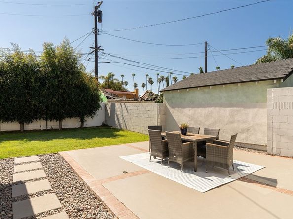 433 N Osage Avenue, Inglewood CA 90301