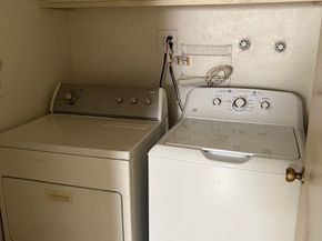 216 W Tujunga Avenue A, Burbank CA 91502