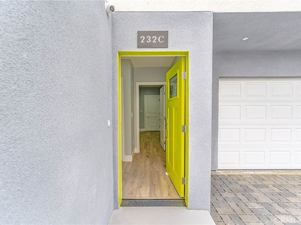 232 E Gage Avenue A, Los Angeles CA 90003