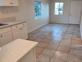 859 E 53rd Street 2, Los Angeles CA 90011