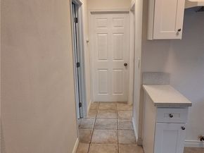 859 E 53rd Street 2, Los Angeles CA 90011