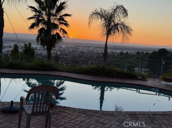 3003 Mesa Verde Drive, Burbank CA 91504