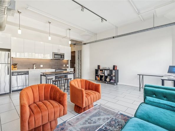 939 S Broadway 413, Los Angeles CA 90015