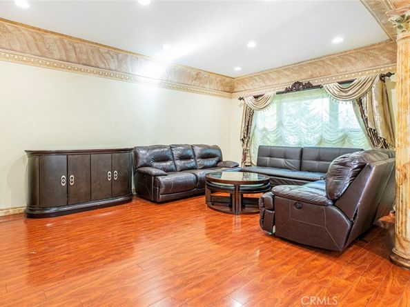 1207 Winchester Avenue, Glendale CA 91201
