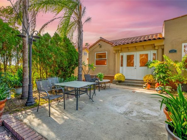 1207 Winchester Avenue, Glendale CA 91201