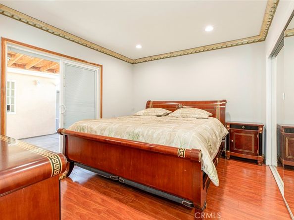 1207 Winchester Avenue, Glendale CA 91201