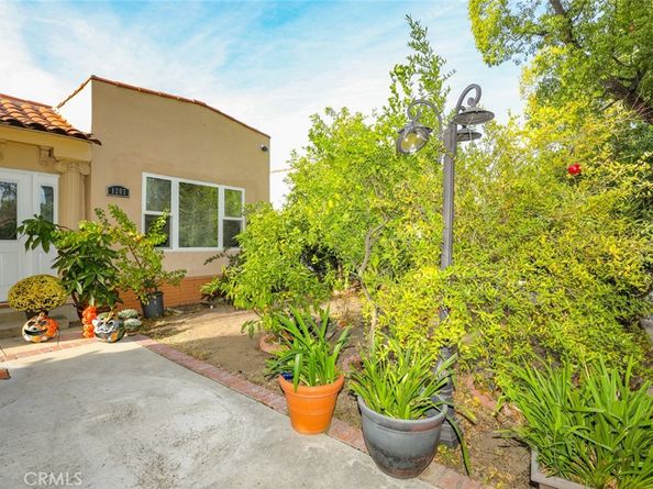 1207 Winchester Avenue, Glendale CA 91201