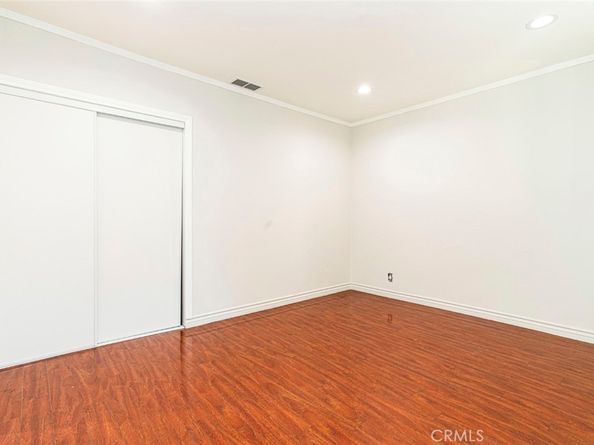 1207 Winchester Avenue, Glendale CA 91201