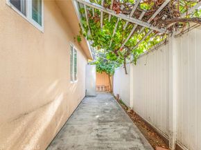 1207 Winchester Avenue, Glendale CA 91201