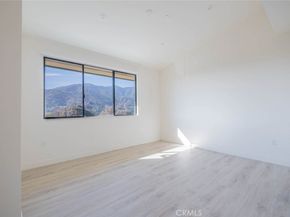 2608 Honolulu Avenue 209, Montrose CA 91020