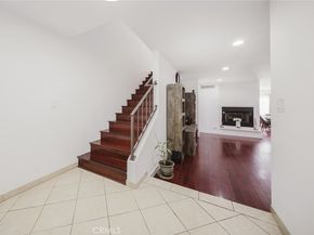 9775 Via Roma, Burbank CA 91504