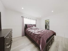 9775 Via Roma, Burbank CA 91504