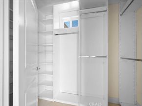 11323 Huston 1, North Hollywood CA 91601