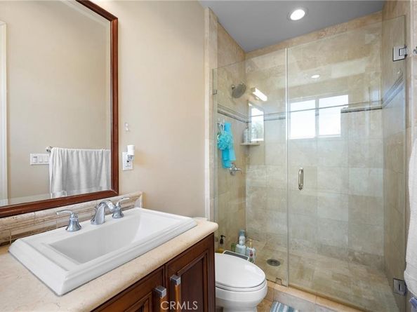 11323 Huston 1, North Hollywood CA 91601