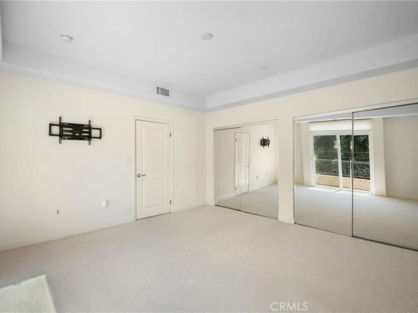 11323 Huston 1, North Hollywood CA 91601