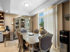 11323 Huston 1, North Hollywood CA 91601