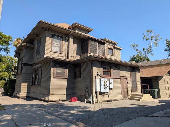 325 S Los Robles Avenue, Pasadena CA 91101