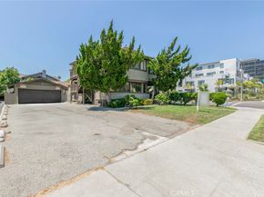 325 S Los Robles Avenue, Pasadena CA 91101