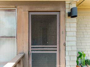 325 S Los Robles Avenue, Pasadena CA 91101