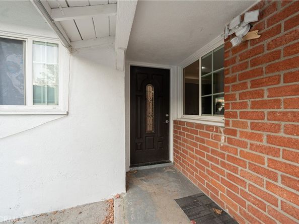 11214 Woodley, Granada Hills CA 91344