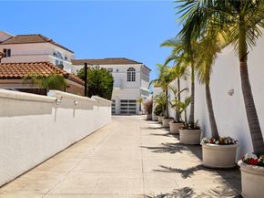 759 Foxkirk Road, Glendale CA 91206