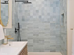 7404 Woodrow Wilson Drive, Los Angeles CA 90046