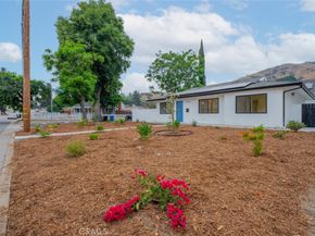 7734 N Glenoaks Boulevard, Burbank CA 91504