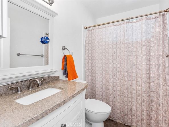 8827 Sylmar Avenue, Panorama City CA 91402