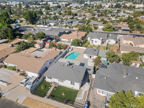 8827 Sylmar Avenue, Panorama City CA 91402
