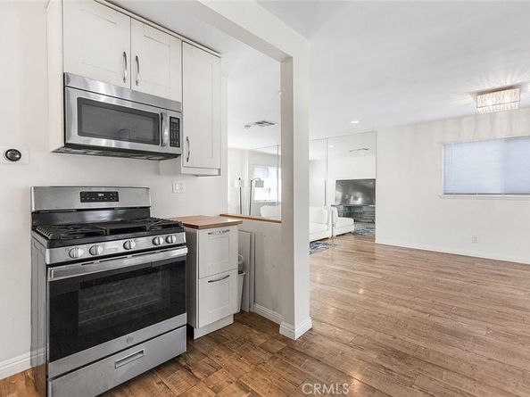 8827 Sylmar Avenue, Panorama City CA 91402
