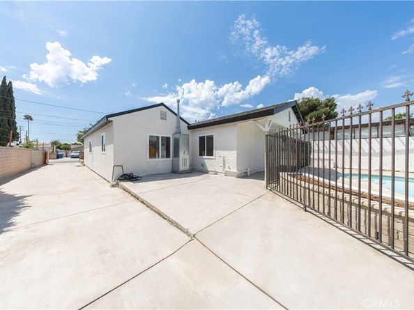 9968 Lev Avenue, Arleta CA 91331
