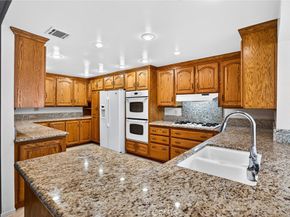 1418 Winston Court, Upland CA 91786