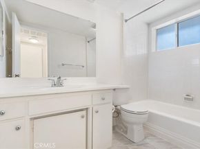 1115 Cordova Street 207, Pasadena CA 91106