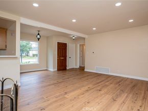 442 Saint Augustine Avenue, Claremont CA 91711